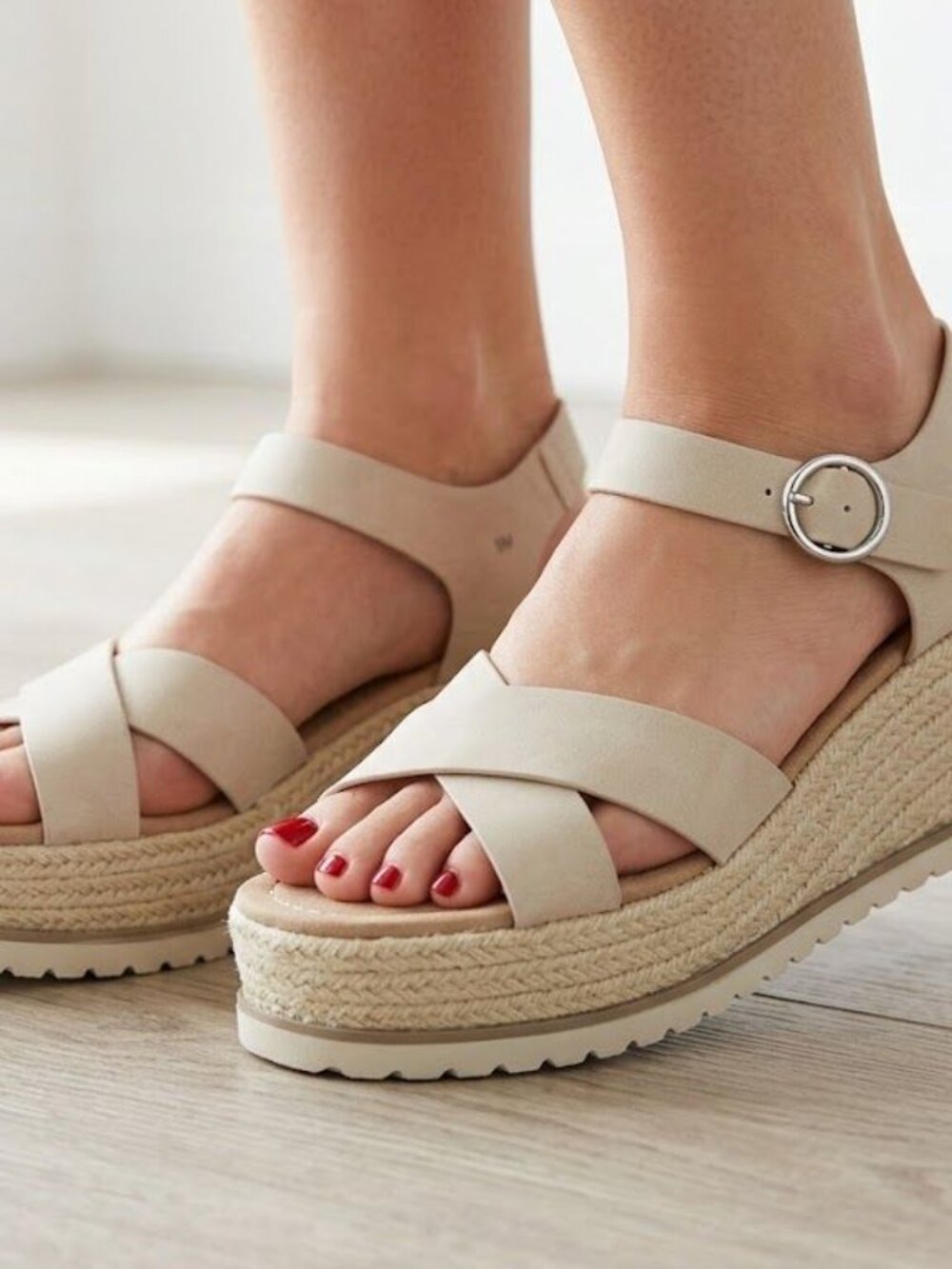 EDL presents pop cream strappy wedge sandals